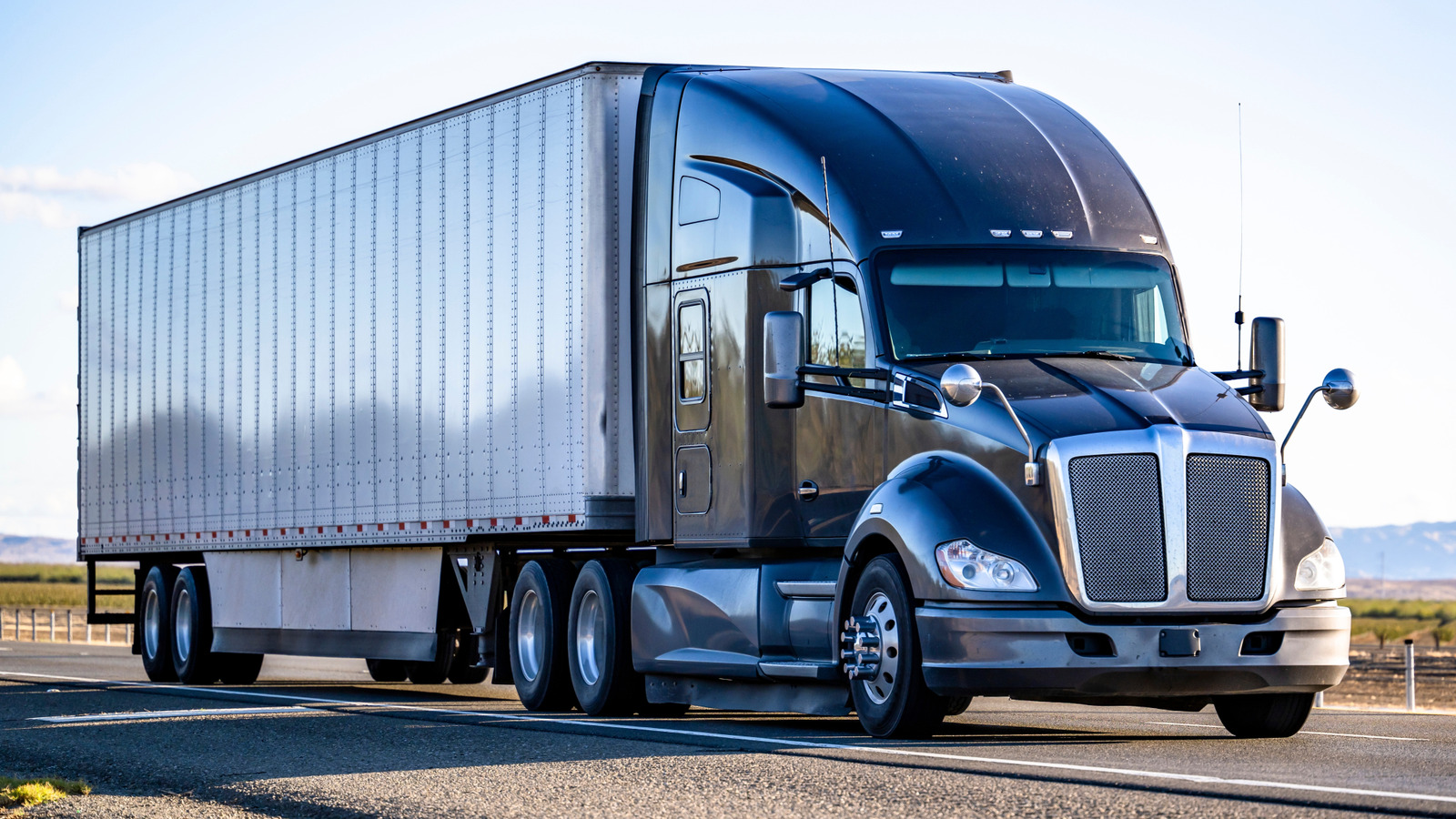 KT HANDY TRUCKING LLC